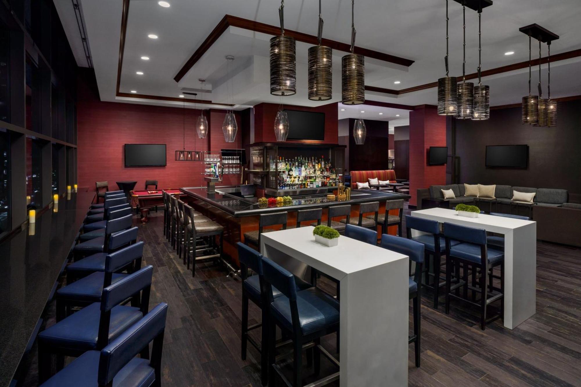 By Marriott Manhattan/times Square Nova York